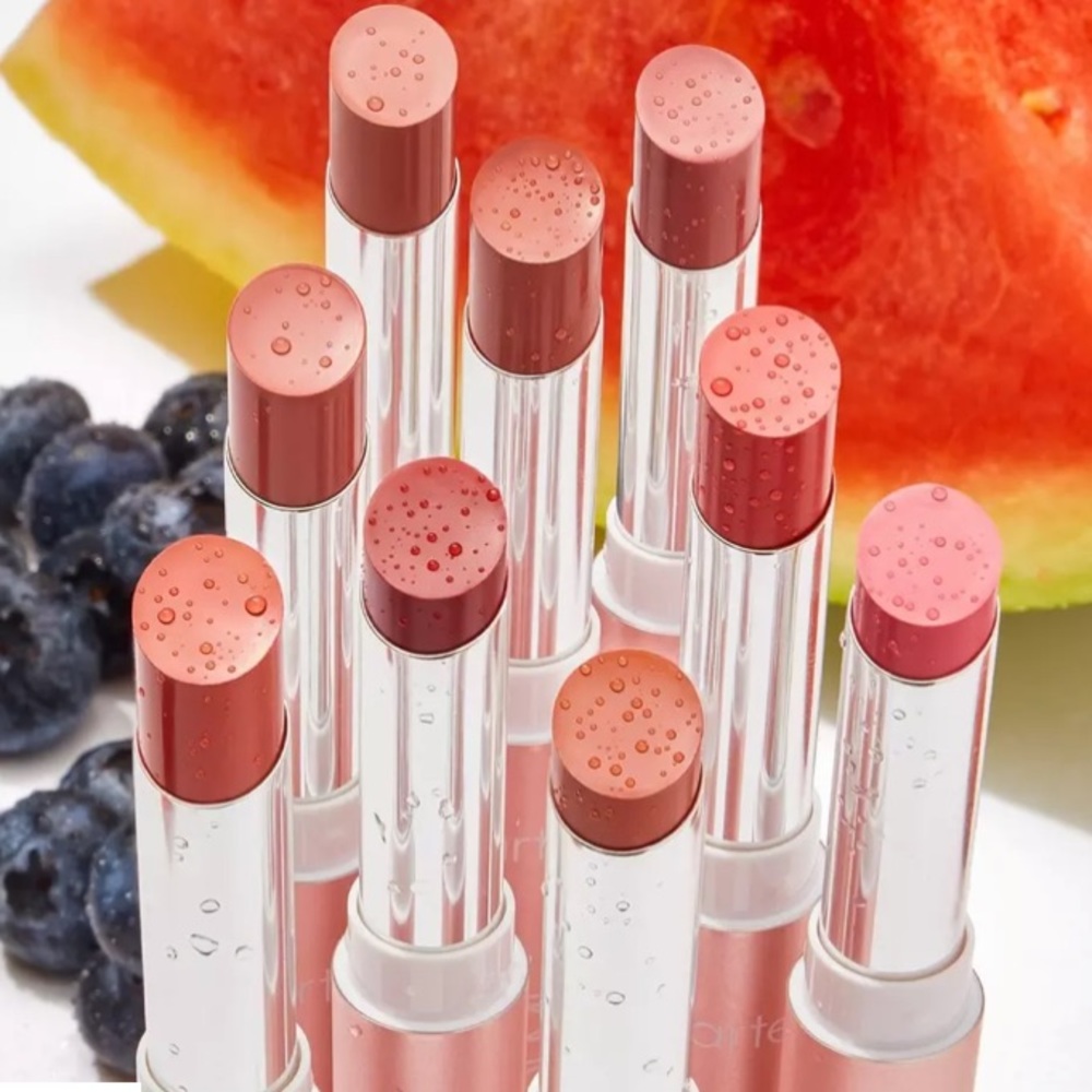 Tarte Maracuja Juicy Lip Crème in Cranberry - Picture 5 of 6
